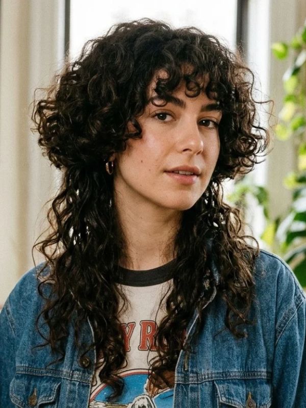 Jellyfish Haircut for Curly Hair